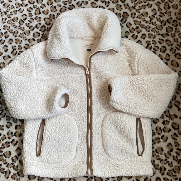 Universal Thread Jackets & Coats Cream Teddy Jacket Poshmark